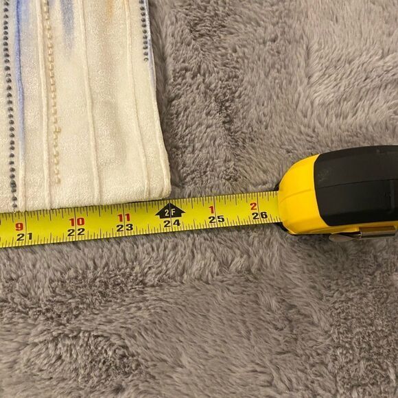 Callisto Home velvet Pearl detailed decorative sham - Picture 5 of 9